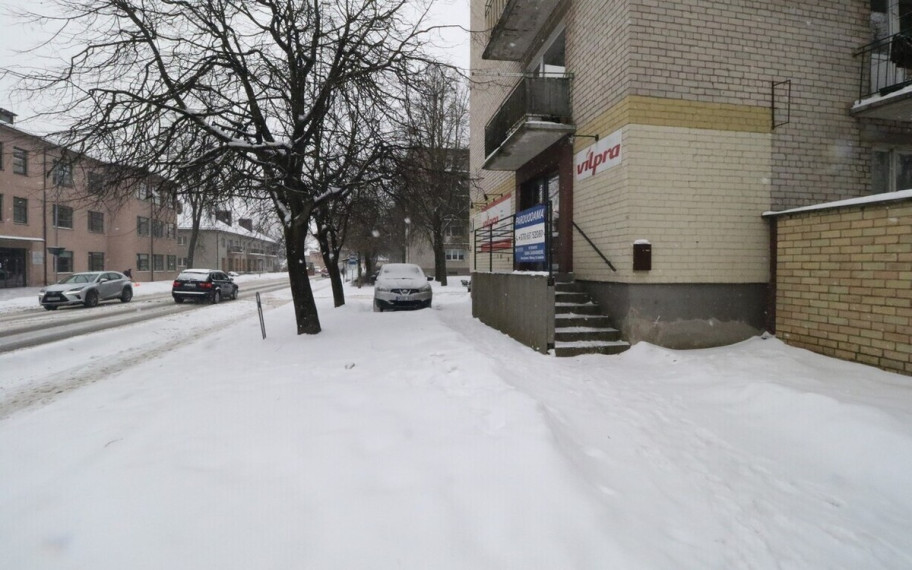 Parduodamos patalpos J. Biliūno g., Anykščiuose, 46.55 kv.m ploto 2