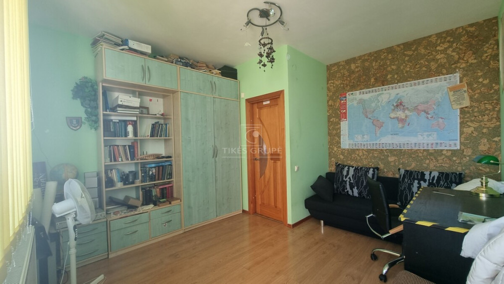 Parduodamas butas Statybininkų pr., Žardininkai, Klaipėdos m., Klaipėdos m. sav., 126 m2 ploto, 4 kambariai 3