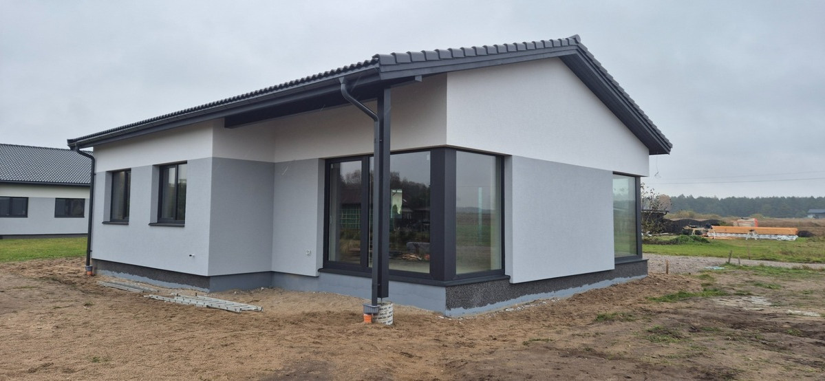 Parduodamas namas Pienių g., Agluonėnų k., Klaipėdos r. sav., 110 m2 ploto, 1 aukštai 1