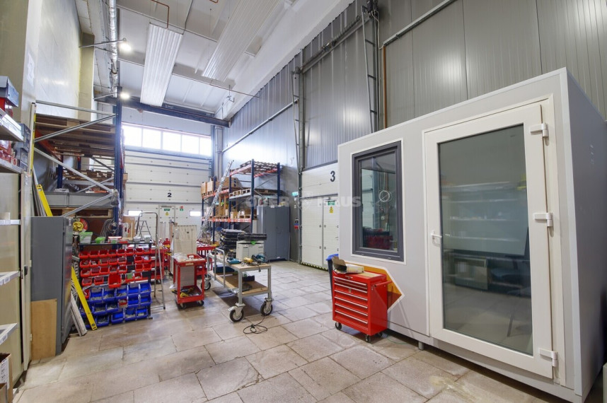 Parduodamos sandėliavimo patalpos Sandėlių g., Karlų k., Visagino sav., 5876.48 m2 ploto 12