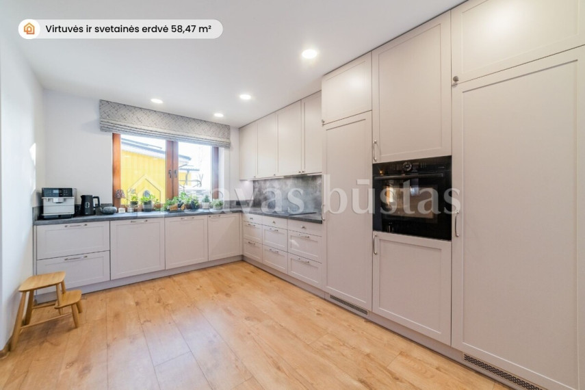 Parduodamas namas Laisvės g., Drąsučių k., Šiaulių r. sav., 172.69 m2 ploto, 2 aukštai 6