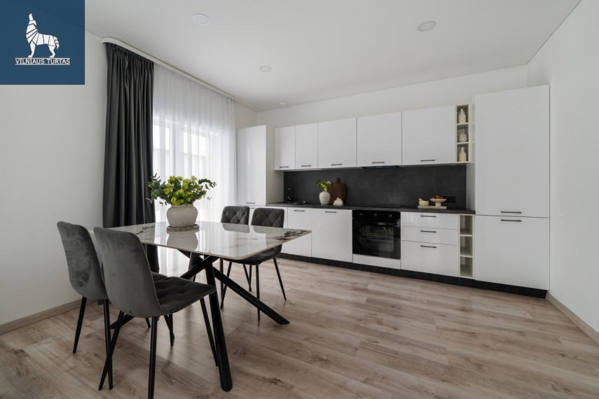 Parduodamas namas Galvės 1-oji g., Trakų Vokė, Vilniaus m., Vilniaus m. sav., 79.94 m2 ploto, 1 aukštai 7