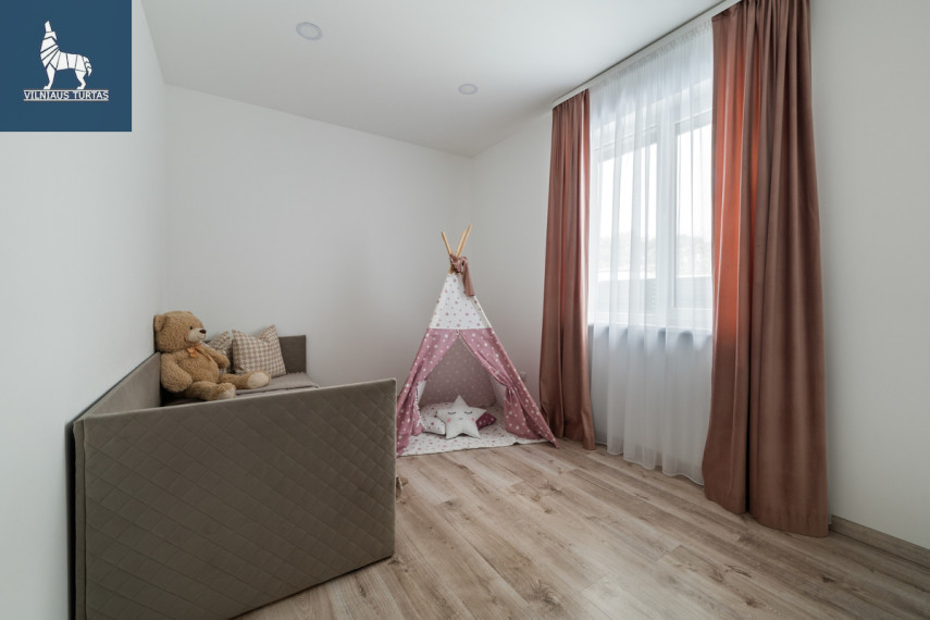 Parduodamas namas Galvės 1-oji g., Trakų Vokė, Vilniaus m., Vilniaus m. sav., 79.94 m2 ploto, 1 aukštai 13
