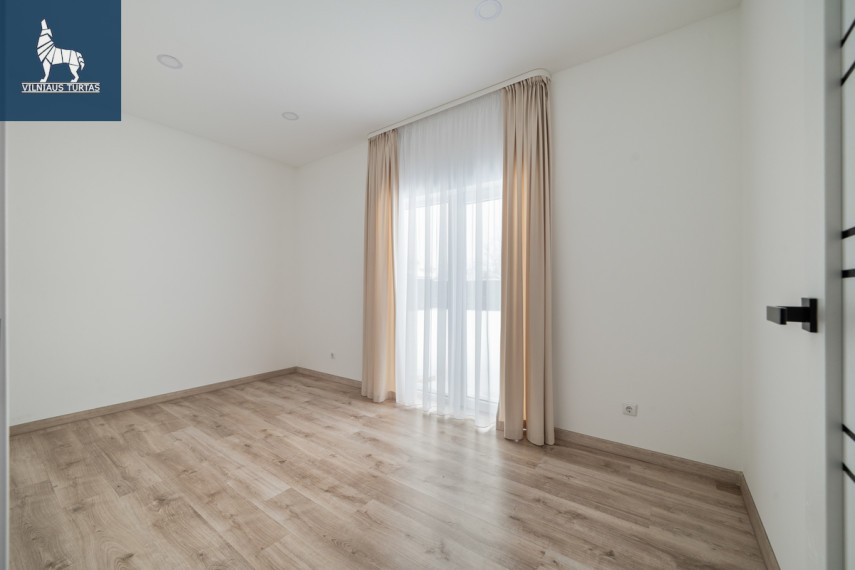 Parduodamas namas Galvės 1-oji g., Trakų Vokė, Vilniaus m., Vilniaus m. sav., 79.94 m2 ploto, 1 aukštai 15