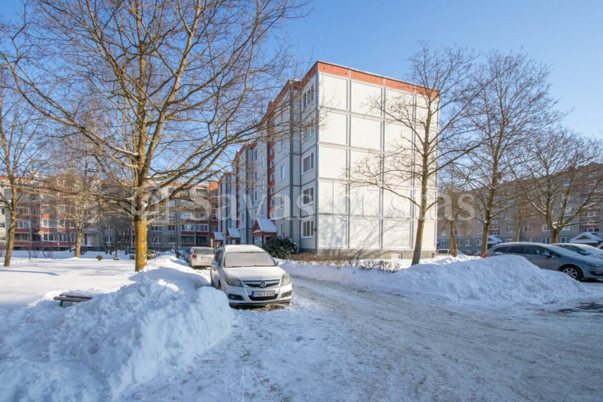 Nuomojamas butas K. Korsako g., Gytarai, Šiaulių m., Šiaulių m. sav., 36 m2 ploto, 1 kambariai 17