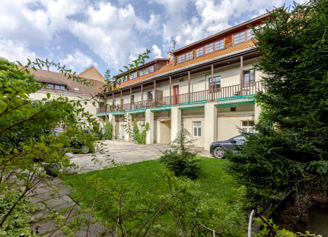 Parduodamos paslaugų, prekybos patalpos Vilniaus m. sav., Vilniaus m., Senamiestis, Totorių g.15, 62.79 m2 ploto Parduodamos paslaugų, prekybos patalpos Vilniaus m. sav., Vilniaus m., Senamiestis, Totorių g.15, 62.79 m2 ploto