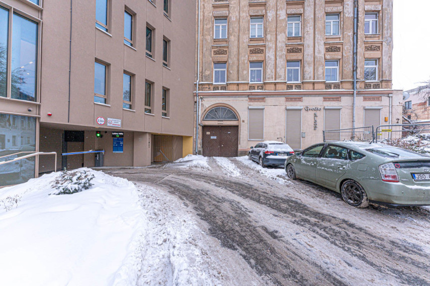 Parduodamos administracinės, gamybinės, kitos paskirties, paslaugų, prekybos, sandėliavimo patalpos Aludarių g., Vilniaus m., Vilniaus m. sav., 102 m2 ploto 1