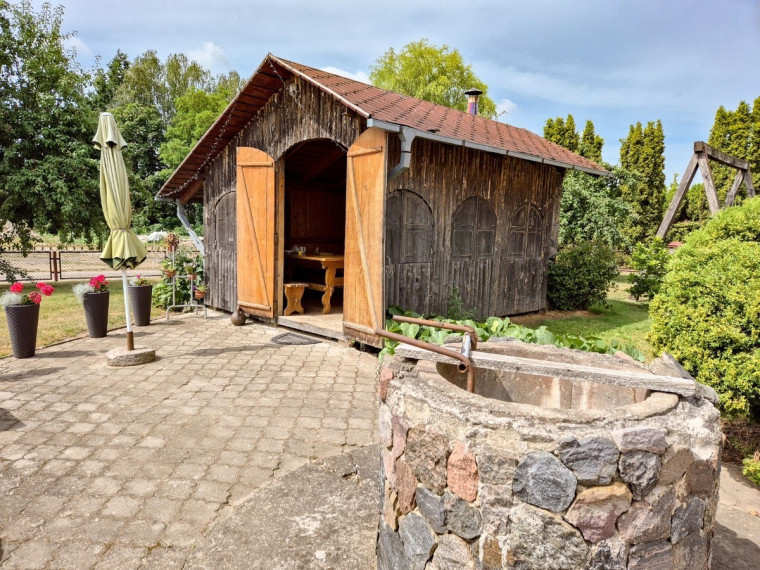 Parduodamas namas V. Kudirkos g., Naujamiesčio mstl., Panevėžio r. sav., 271.59 m2 ploto, 2 aukštai 40
