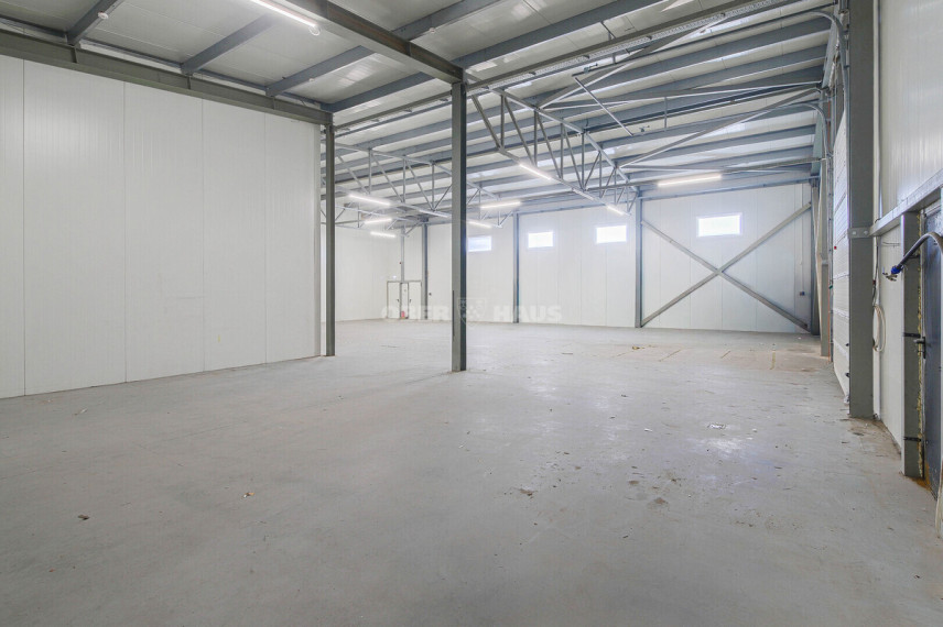 Parduodamos administracinės, gamybinės, kitos paskirties, sandėliavimo patalpos Ilgoji g., Lindiniškių k., Vilniaus r. sav., 706.61 m2 ploto 6