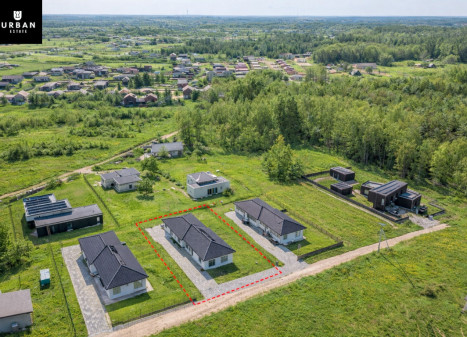 Parduodamas namas Lindiniškių g., Lindiniškių k., 113 kv.m ploto, 1 aukštai Parduodamas namas Lindiniškių g., Lindiniškių k., 113 kv.m ploto, 1 aukštai