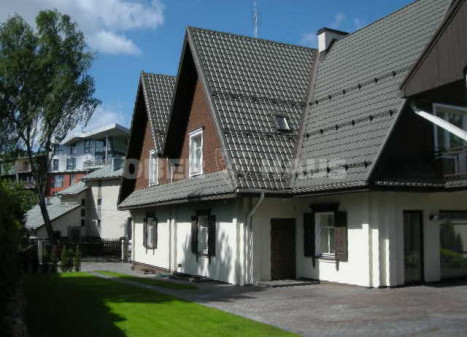 Nuomojamas namas Lenktoji g., Žvėrynas, Vilniaus m., Vilniaus m. sav., 388 m2 ploto, 2 aukštai