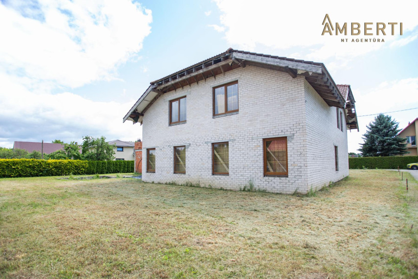 Parduodamas namas Paupio g., Plikių mstl., Klaipėdos r. sav., 472.82 m² ploto 7 kambariai 12