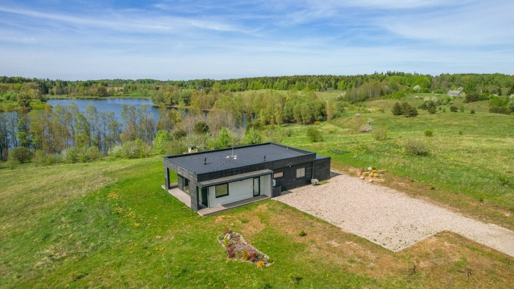 Parduodamas namas Raipolio k., Trakų r. sav., 99.6 m2 ploto, 1 aukštai 28