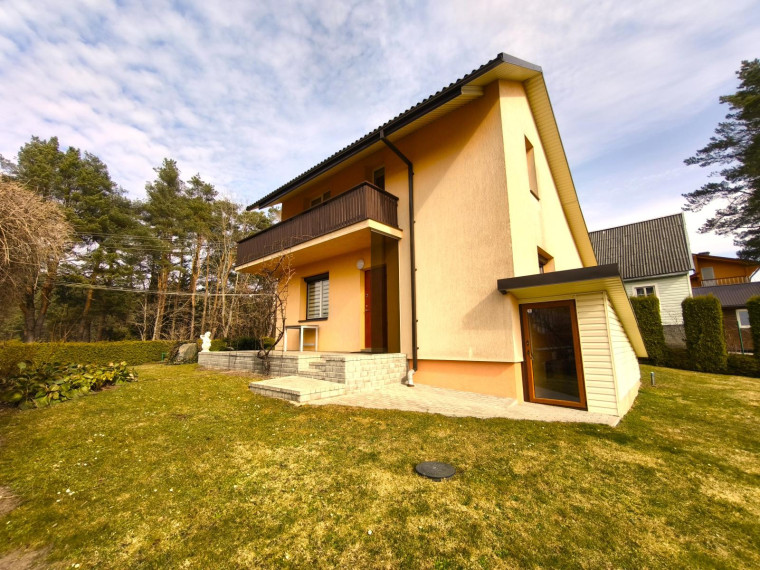 Parduodamas namas Paežerės g., Ignalinos m., Ignalinos r. sav., 102.00 m² ploto 3 kambariai 2