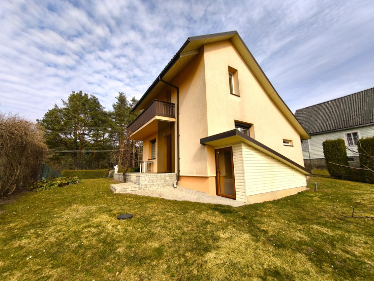 Parduodamas namas Paežerės g., Ignalinos m., Ignalinos r. sav., 102.00 m² ploto 3 kambariai 3