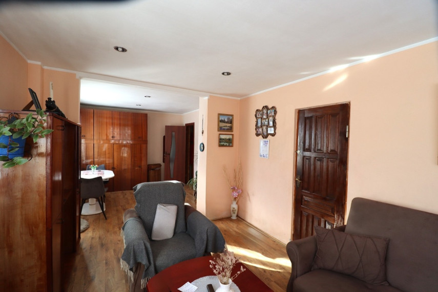 Parduodamas namas Seniavos pl., Kauno m., Kauno m. sav., 93.21 m2 ploto, 2 aukštai 12