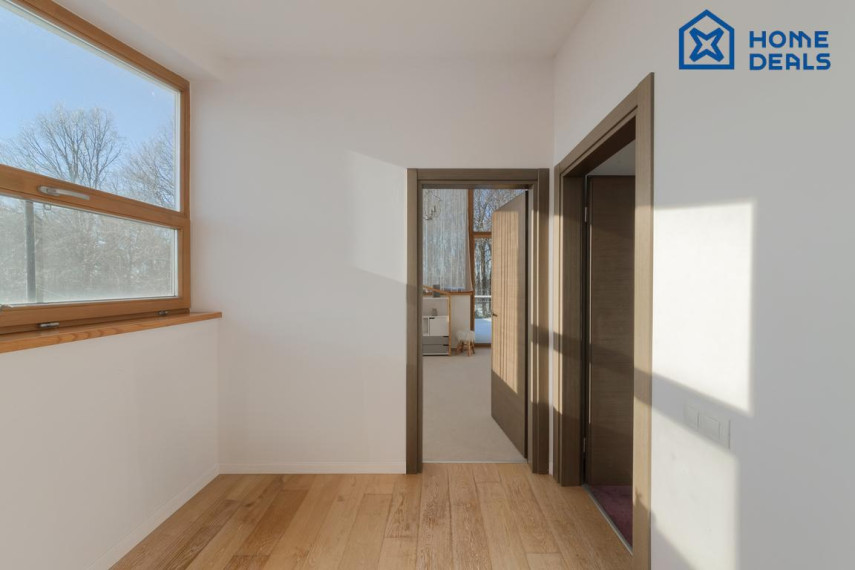 Parduodamas namas Mozūriškių g., Justiniškės, Vilniaus m., Vilniaus m. sav., 312.74 m² ploto 5 kambariai 31