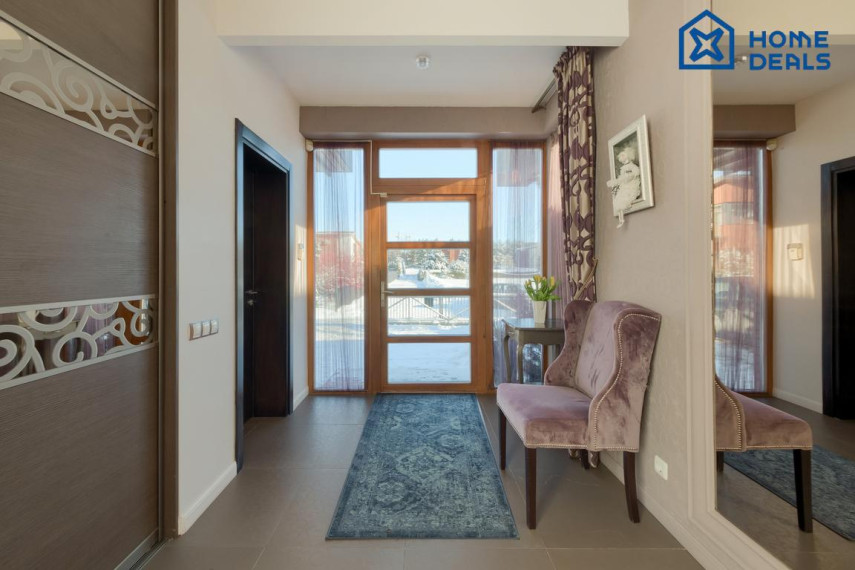 Parduodamas namas Mozūriškių g., Justiniškės, Vilniaus m., Vilniaus m. sav., 312.74 m² ploto 5 kambariai 41