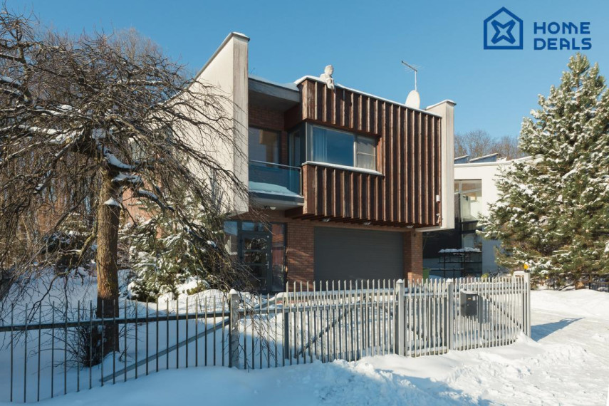 Parduodamas namas Mozūriškių g., Justiniškės, Vilniaus m., Vilniaus m. sav., 312.74 m² ploto 5 kambariai 42