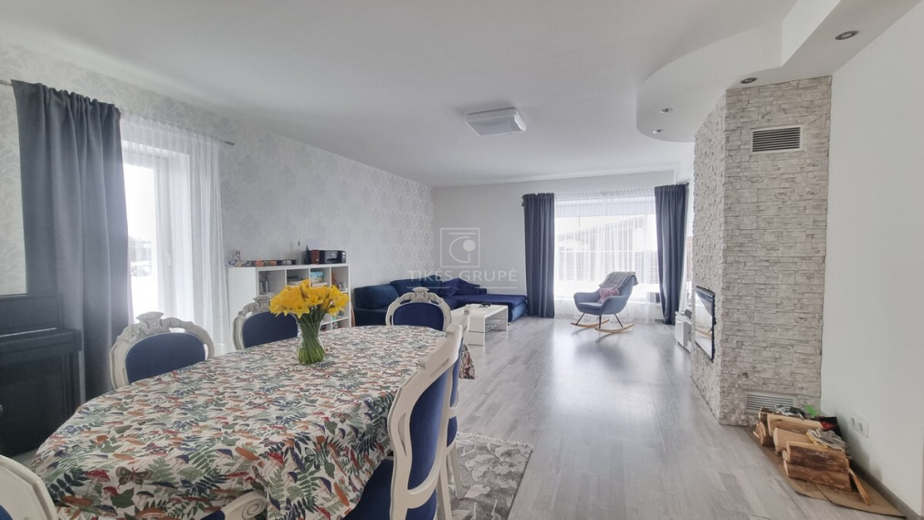 Parduodamas namas Slengių k., Klaipėdos r. sav., 207 m2 ploto, 2 aukštai 2