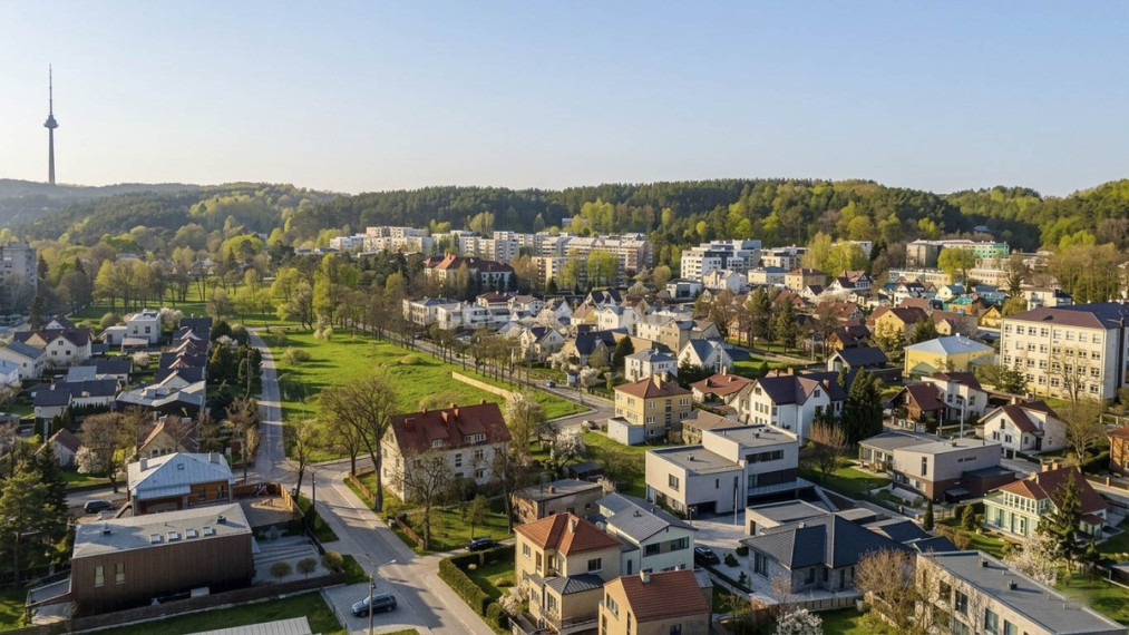 Parduodamas namas Bebrų g., Žvėrynas, Vilniaus m., Vilniaus m. sav., 208.74 m2 ploto, 2 aukštai 24