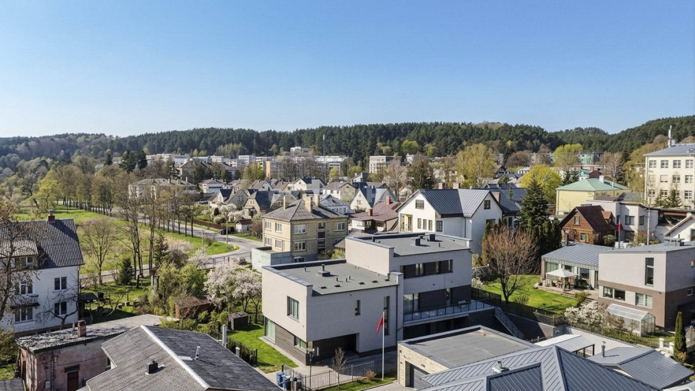 Parduodamas namas Bebrų g., Žvėrynas, Vilniaus m., Vilniaus m. sav., 208.74 m2 ploto, 2 aukštai 25