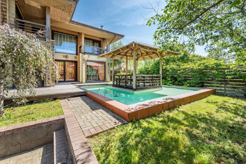 Parduodamas namas Juodvarnių Sodų 17-oji g., Dvarčionys, Vilniaus m., Vilniaus m. sav., 116.48 m² ploto 4 kambariai 1