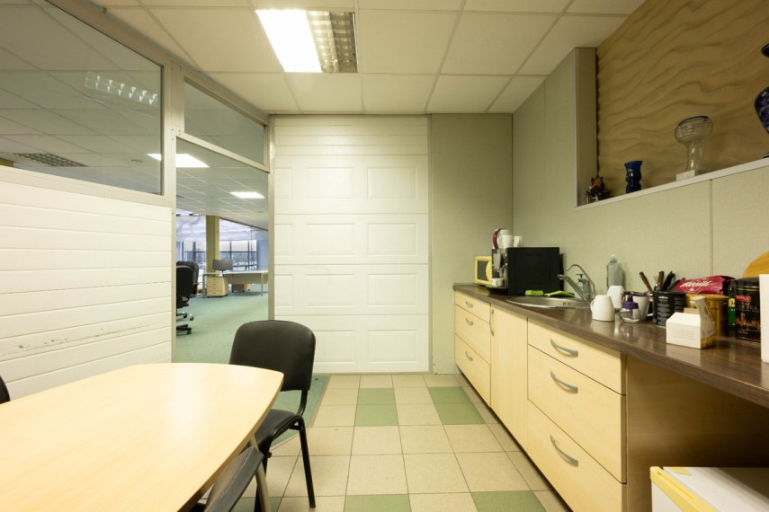 Nuomojamos administracinės, sandėliavimo patalpos Savanorių pr., Kauno m., Kauno m. sav., 300 m2 ploto 14