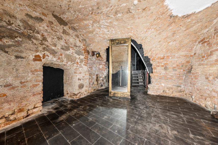 Nuomojamos paslaugų, prekybos, sandėliavimo patalpos Vokiečių g., Vilniaus m., Vilniaus m. sav., 1218.41 m2 ploto 10