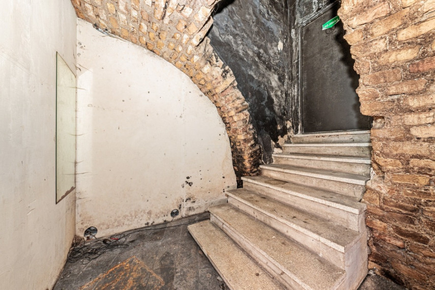 Nuomojamos paslaugų, prekybos, sandėliavimo patalpos Vokiečių g., Vilniaus m., Vilniaus m. sav., 1218.41 m2 ploto 8