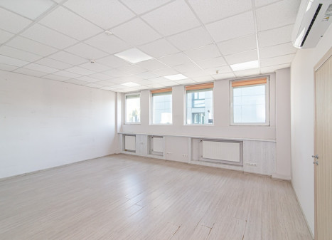 Nuomojamos administracinės patalpos Konstitucijos pr., Vilniaus m., Vilniaus m. sav., 73.85 m2 ploto