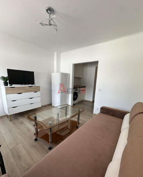 Parduodamas butas Sulupės g., Žvejybos uostas, Klaipėdos m., Klaipėdos m. sav., 15 m² ploto 1 kambarys 8