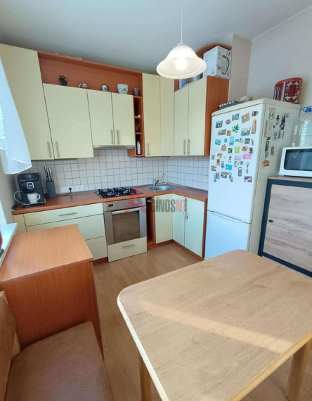 Parduodamas butas Markučių g., Bandužiai, Klaipėdos m., Klaipėdos m. sav., 43 m² ploto 1 kambarys 3