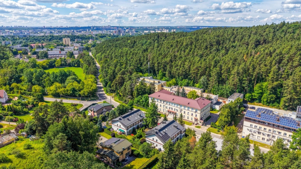 Parduodamas butas Žolyno g., Vilniaus m., Vilniaus m. sav., 130 m2 ploto, 4 kambariai 5