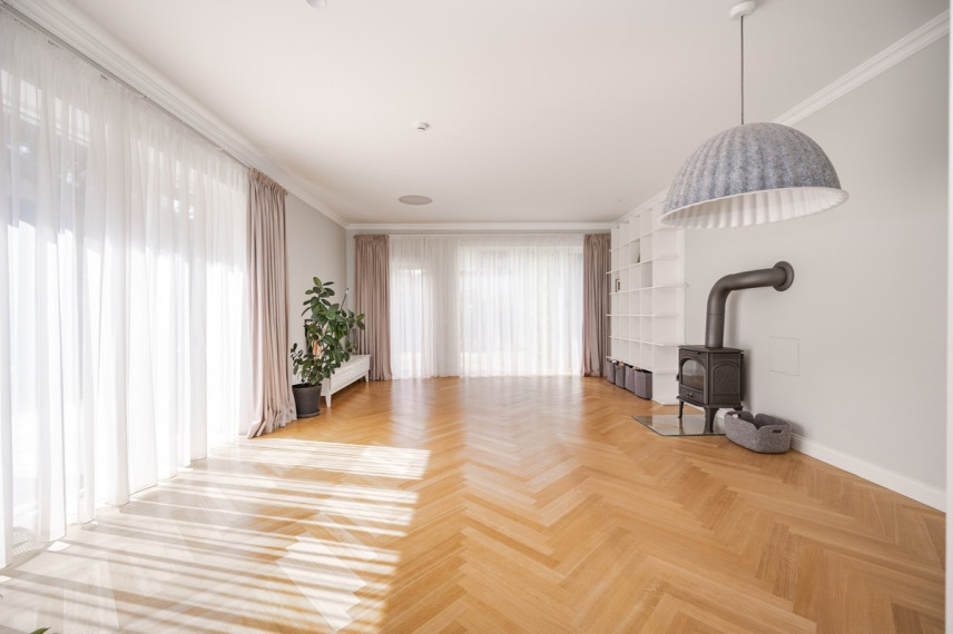 Parduodamas butas Žolyno g., Vilniaus m., Vilniaus m. sav., 130 m2 ploto, 4 kambariai 43