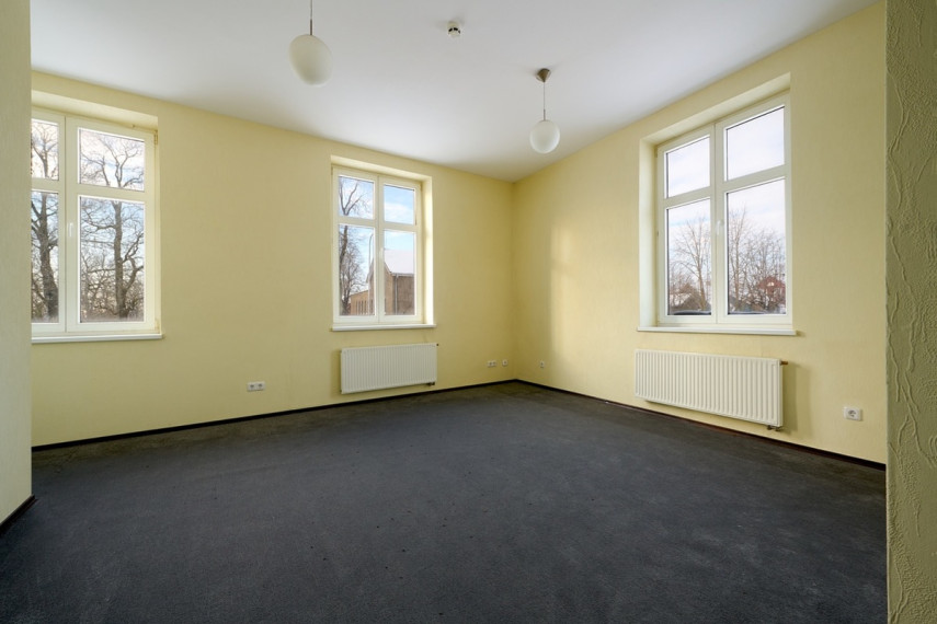 Parduodamos administracinės patalpos Neringos g., Rusnės mstl., Šilutės r. sav., 890 m2 ploto 8