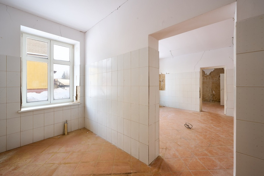 Parduodamos administracinės patalpos Neringos g., Rusnės mstl., Šilutės r. sav., 890 m2 ploto 9
