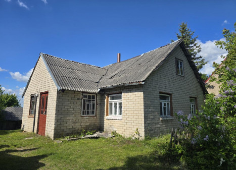 Parduodamas namas Molėtų m., Molėtų r. sav., 61.84 m² ploto 3 kambariai