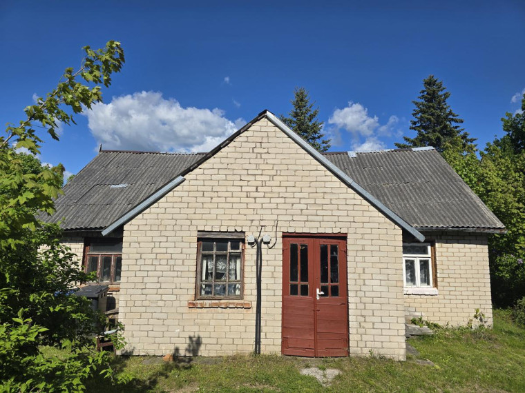 Parduodamas namas Molėtų m., Molėtų r. sav., 61.84 m² ploto 3 kambariai 2