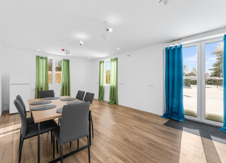 Parduodamas namas Gėlių g., Meškių k., Šiaulių r. sav., 198.65 m² ploto 4 kambariai
