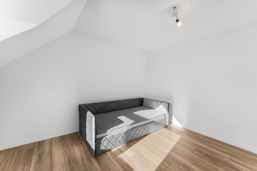 Parduodamas namas Gėlių g., Meškių k., Šiaulių r. sav., 198.65 m² ploto 4 kambariai 18