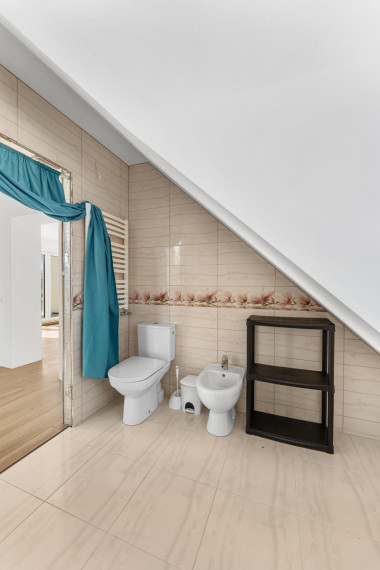 Parduodamas namas Gėlių g., Meškių k., Šiaulių r. sav., 198.65 m² ploto 4 kambariai 26