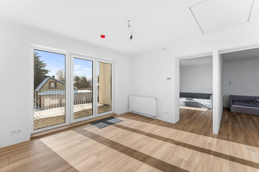 Parduodamas namas Gėlių g., Meškių k., Šiaulių r. sav., 198.65 m² ploto 4 kambariai 28