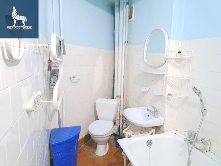 Nuomojamas butas Žaliųjų Ežerų g., Santariškės, Vilniaus m., Vilniaus m. sav., 37 m2 ploto, 1 kambariai 9