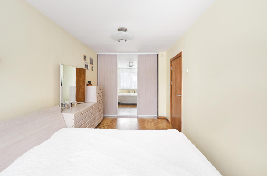 Parduodamas butas Savanorių pr., Žaliakalnis, Kauno m., Kauno m. sav., 72.00 m² ploto 4 kambariai 12