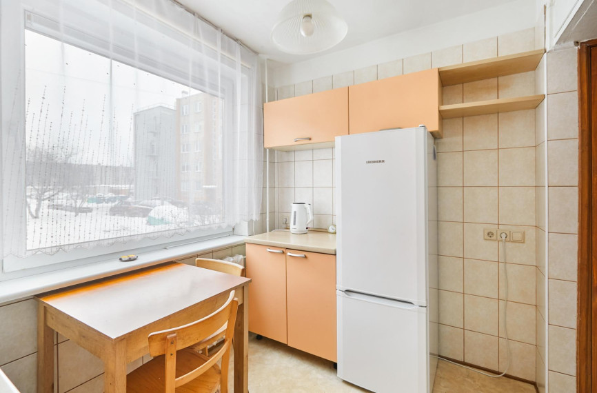 Parduodamas butas Savanorių pr., Žaliakalnis, Kauno m., Kauno m. sav., 72.00 m² ploto 4 kambariai 6
