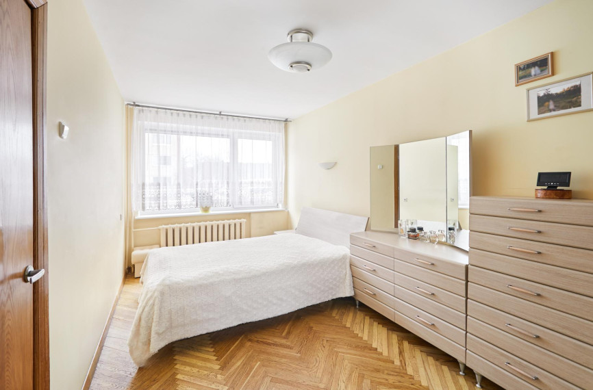 Parduodamas butas Savanorių pr., Žaliakalnis, Kauno m., Kauno m. sav., 72.00 m² ploto 4 kambariai 10