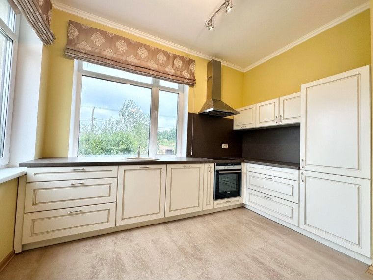 Nuomojamas namas Stanislovo Bonifaco Jundzilo g., Sudervės k., Vilniaus r. sav., 202 m2 ploto, 2 aukštai 4