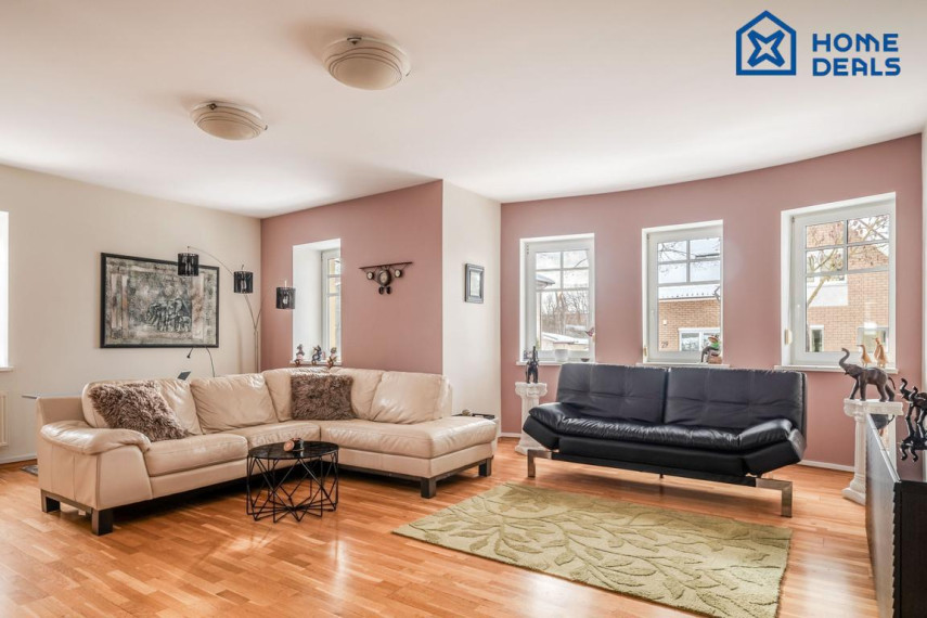 Parduodamas namas Sportininkų g., Sportininkai, Klaipėdos m., Klaipėdos m. sav., 261.99 m² ploto 6 kambariai 2