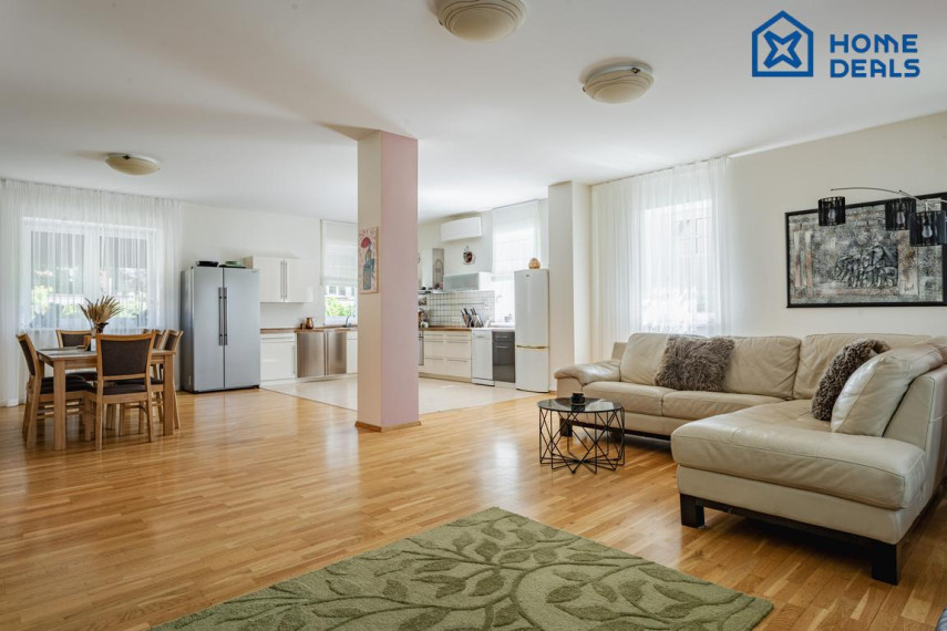 Parduodamas namas Sportininkų g., Sportininkai, Klaipėdos m., Klaipėdos m. sav., 261.99 m² ploto 6 kambariai 7